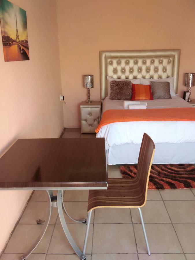 Twilight Breeze Lodge Phuthaditjhaba Екстериор снимка