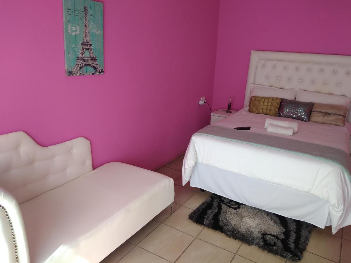 Twilight Breeze Lodge Phuthaditjhaba Екстериор снимка